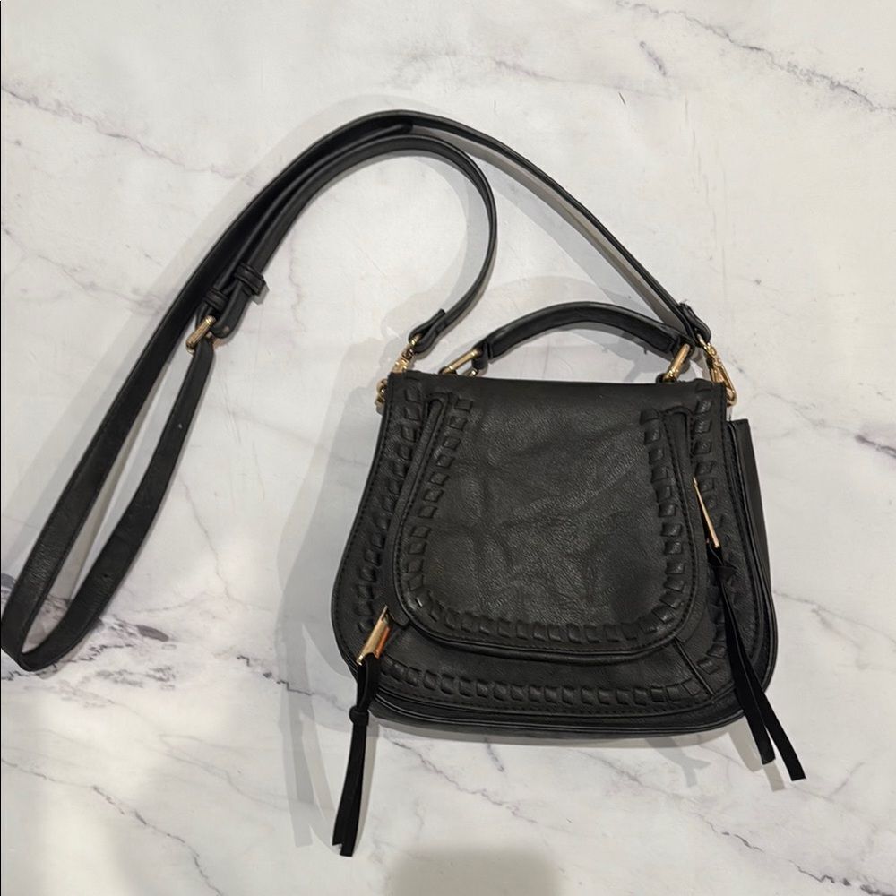 Urban Expressions Black Leather Shoulder Bag